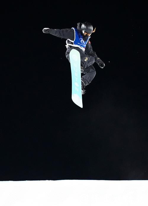 冬奥会｜中国小将张小楠晋级单板女子大跳台决赛